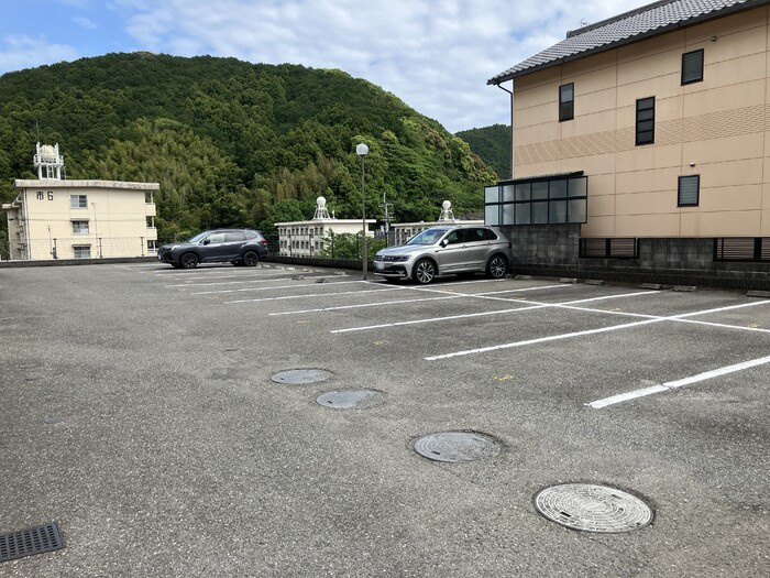 ビューテラス十津の駐車場|駐車場