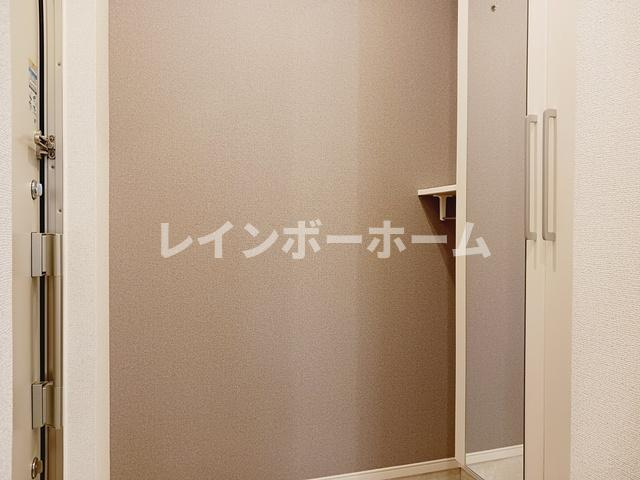 メルヴェーユ本川越の玄関