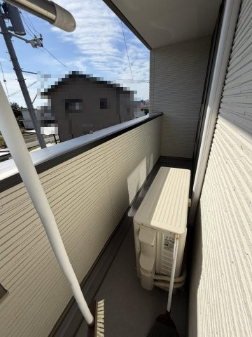 香南市野市町大谷　中古戸建てのバルコニー