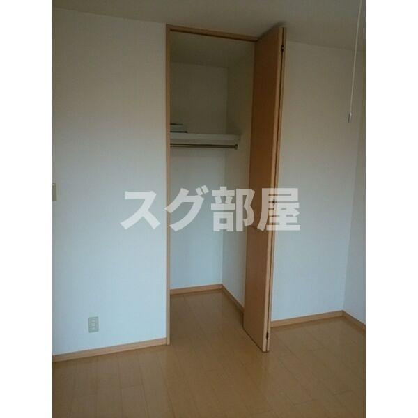 グリーンハイツ小山 C棟の収納