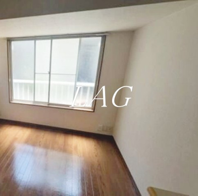 【居間・リビング】 | フレンドハイム | 洋室のお部屋です。