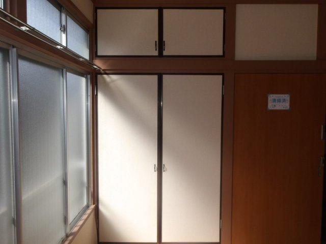 ハウス信の内装