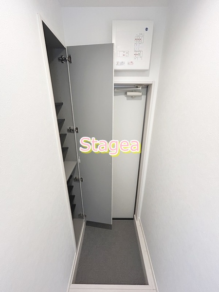REGALEST　橘の玄関