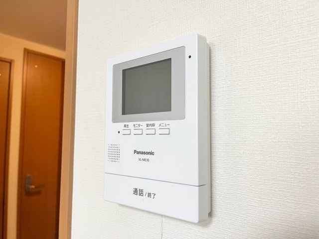 ベイサイドパレス横浜のセキュリティ|カメラ付インターホン