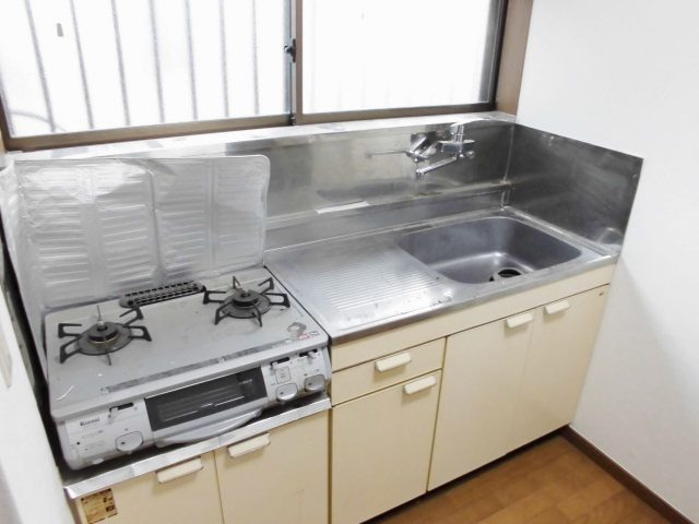 小川様方貸家５号棟（中島1丁目）のキッチン