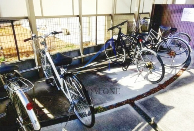 ライフステージ松原のその他共用部分|駐輪場です。