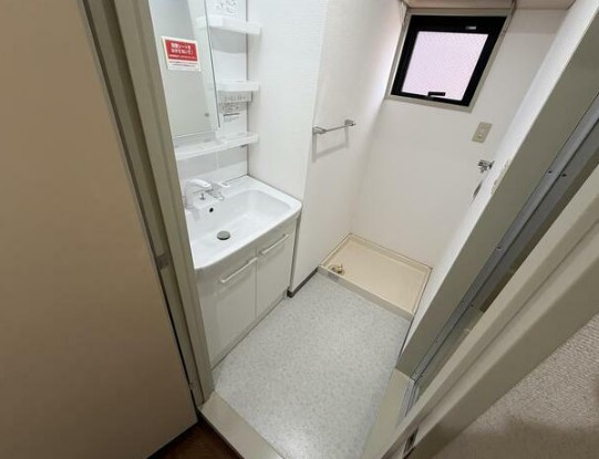 桜木サンワビルの独立洗面台