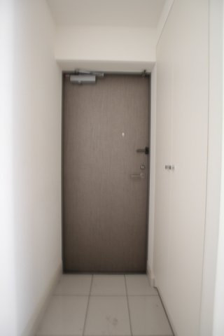 【玄関】