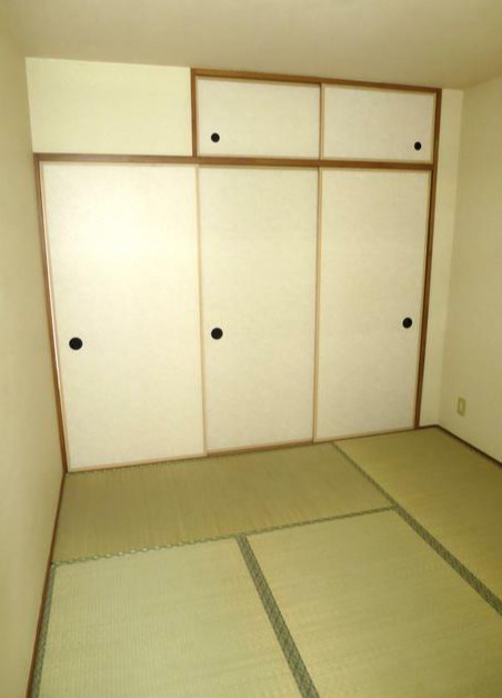 スぺーシフル浜池の和室