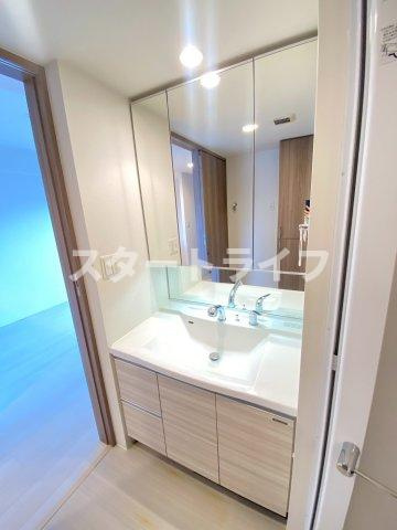 大阪市淀川区木川西２丁目の賃貸マンションの洗面所