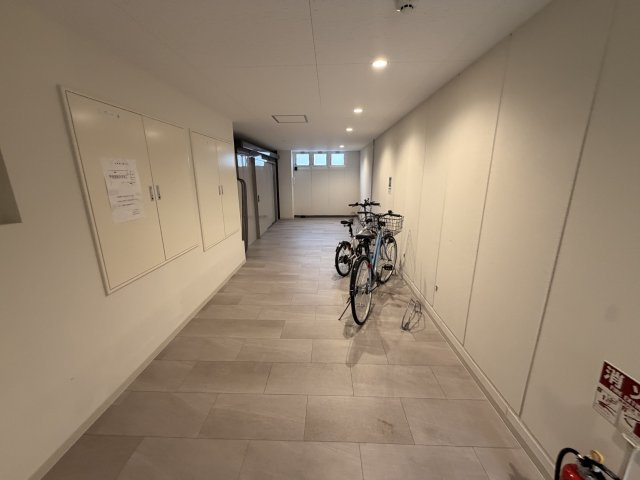 ヴィオレ茨木のエントランス