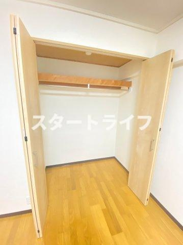 大阪市淀川区西宮原１丁目の賃貸マンションの収納|参考写真