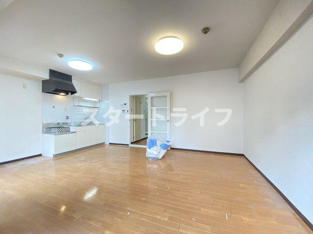 大阪市淀川区西宮原１丁目の賃貸マンションの居間・リビング|参考写真