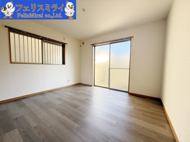 神戸市西区池上４丁目５-２３付近の洋室