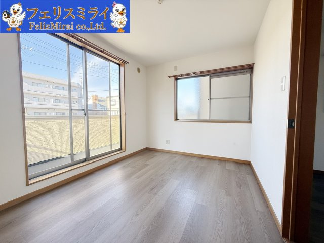 神戸市西区池上４丁目５-２３付近の洋室
