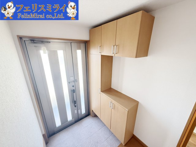 神戸市西区池上４丁目５-２３付近の玄関