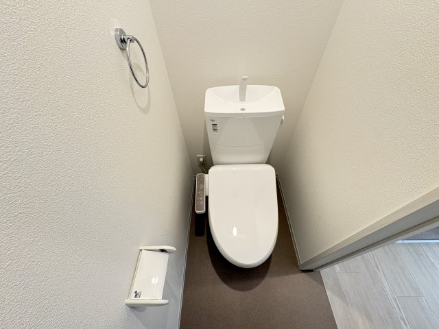 ジーメゾン青梅河辺町のトイレ
