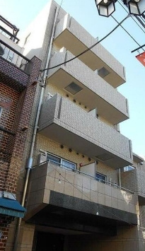 【外観】 | パークウェル高円寺弐番館 | 鉄筋コンクリート造のがっちりとした建物。