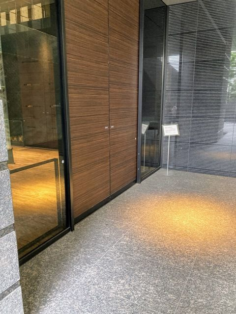 ザ・タワー横浜北仲のロビー