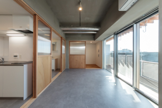 ＫＯＥＮＪＩ　Ｃｒｏｓｓｏｖｅｒの居間・リビング|※写真は同タイプ住戸です。