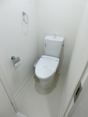 日興パレス中野のトイレ