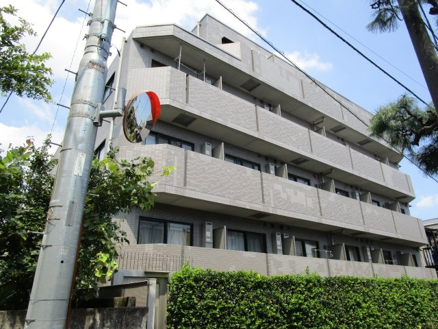 ルーブル荻窪参番館の外観
