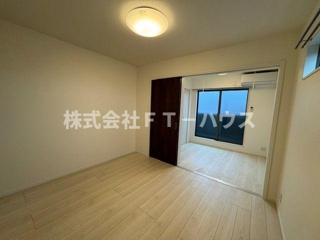 TUP津田沼の居間・リビング