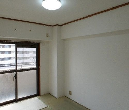 ライオンズマンション伊勢佐木町第２の和室