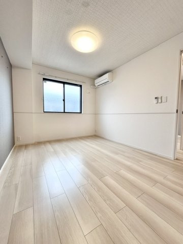 クラール倉治Ｅの内装|内装は落ち着いています