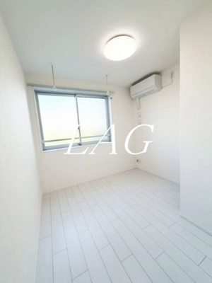 【居間・リビング】 | ＭＡＸＩＶ　ＣＩＴＹ堀切ＲＩＶＥＲ　ＳＩＤＥ | 洋室のお部屋です。