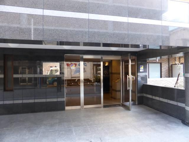 リヴシティ新宿壱番館(リヴシティシンジュクイチバンカン)のエントランス