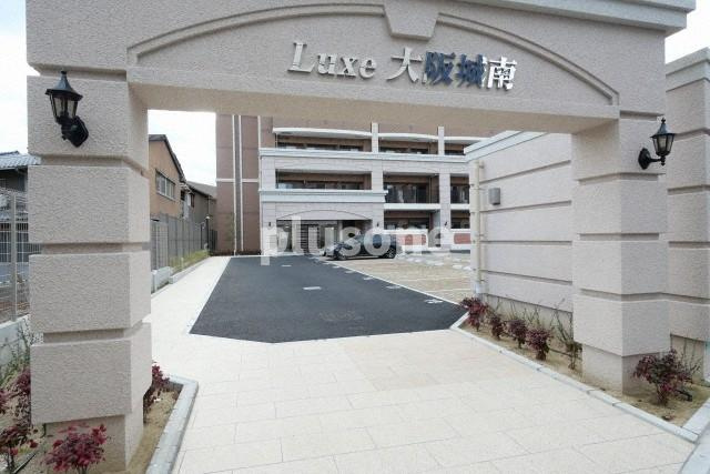 Luxe大阪城南のエントランス