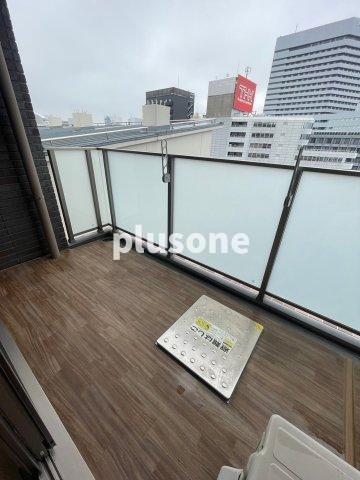 レオングラン新大阪レジデンスのバルコニー