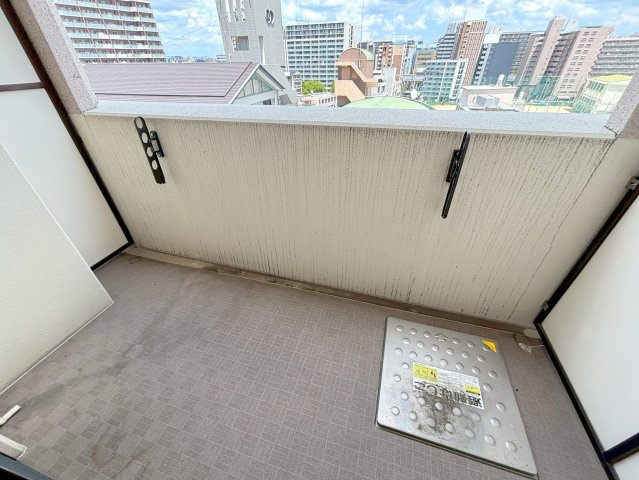 フレンシアノイエ東三国のバルコニー