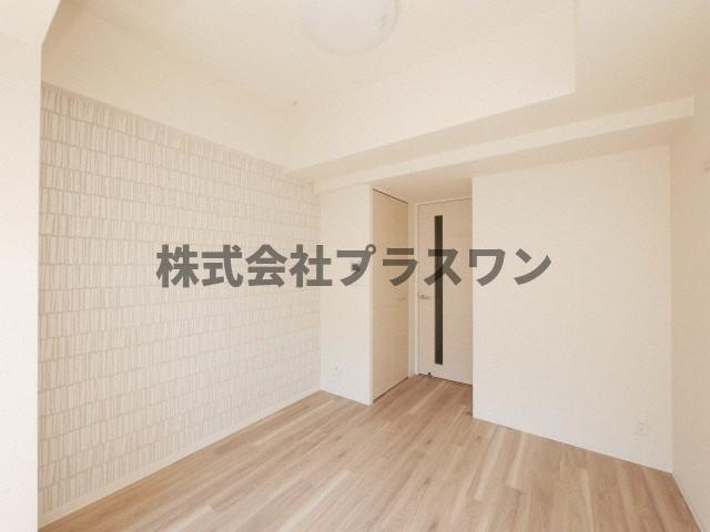 プレサンス難波クチュールの洋室