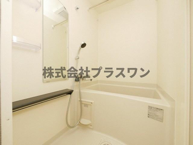 プレサンス難波クチュールの浴室