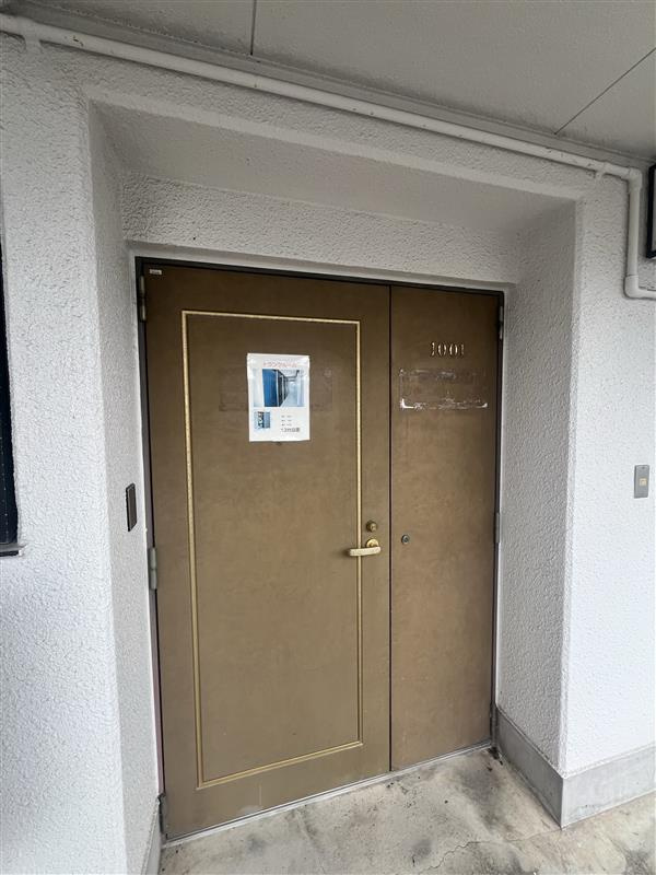 日進市岩崎台　フィットガーデンの玄関