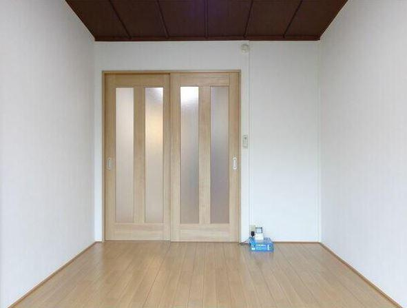 新藤美荘の内装