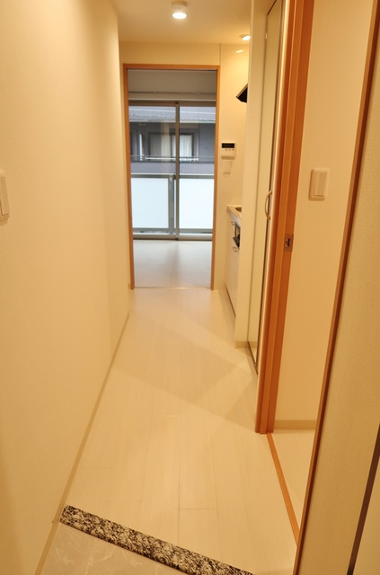 フォレストバレー豊町 の玄関