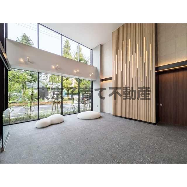 ジオエント上野稲荷町のエントランス