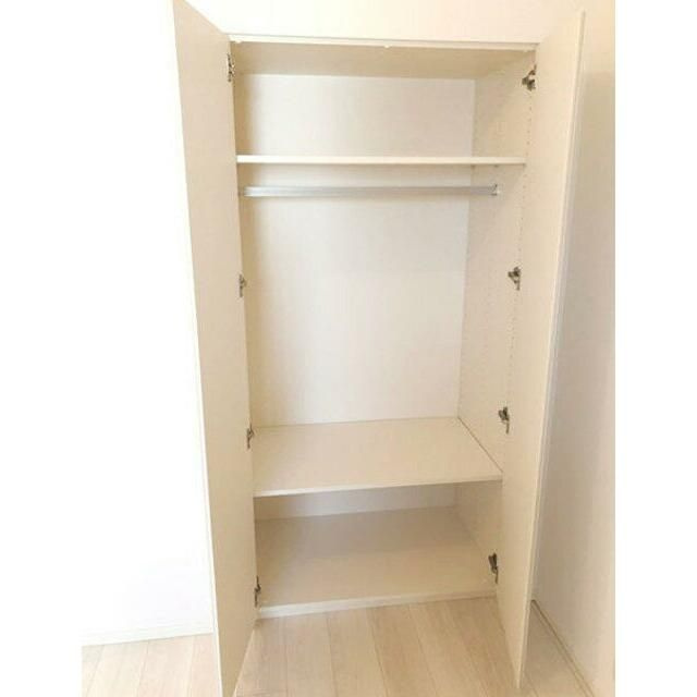 港区南青山７丁目の賃貸マンションの収納