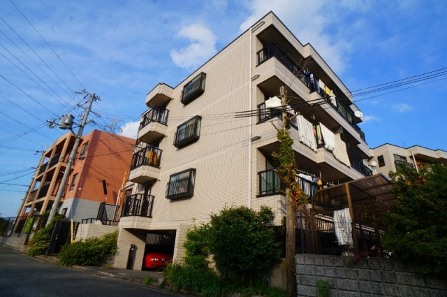 奈良市佐保台西町の賃貸マンション
