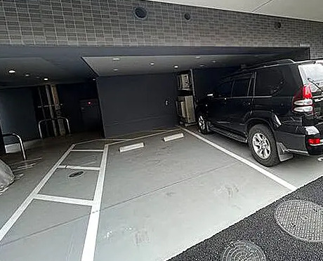 パークアクシス入谷の駐車場