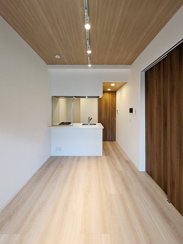 新品家具付きマンション鵜の木7(KaGood東京)の居間・リビング