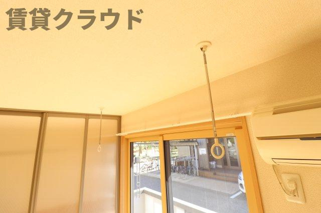 フェリシタ ドゥジェームのその他|室内物干