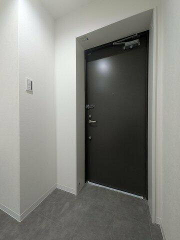 アリカ大森３の玄関