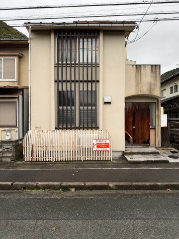 湯所町1丁目　戸建