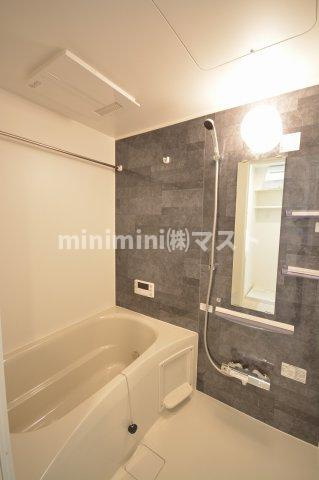 大阪市西区新町３丁目の賃貸マンションの浴室