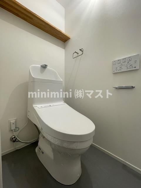 大阪市西区南堀江４丁目の賃貸マンションのトイレ