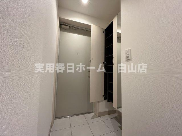【玄関】